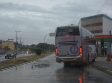 Dupla invade ônibus e assalta passageiros de linha Itabuna-Conquista