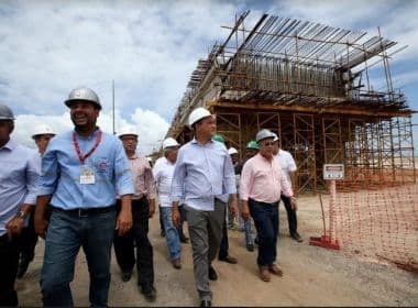 Governador vistoria obra da ponte Ilhéus-Pontal; investimento é de R$ 98 milhões
