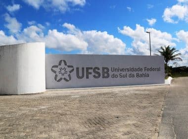 Após polêmica com emissão de diploma, primeiros alunos da UFSB se formam