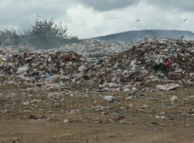 Poções, Bom Jesus da Serra e Mirante ainda não desativaram lixões