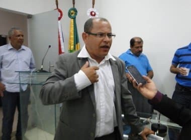 Jaguaquara: Vereador acusa prefeitura de pagar abaixo do mínimo a servidores