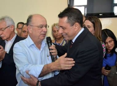 Ex-adversário, Sérgio Carneiro é novo secretário municipal de Feira de Santana