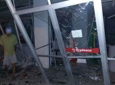 Jaguarari: Bando explode agência bancária de distrito