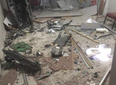 Jaguaquara: Quadrilha explode caixa eletrônico