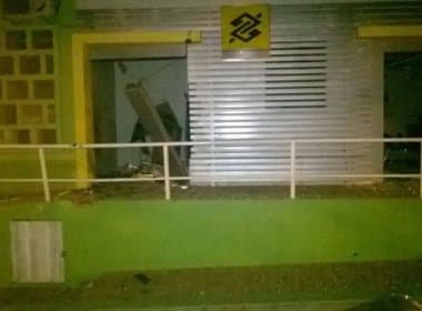 Palmas de Monte Alto: Quadrilha explode banco e atira contra sedes de polícias