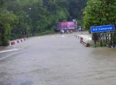 Chuvas causam alagamento em Taperoá; queda de ponte não está confirmada