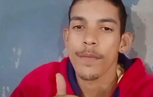 Jovem preso há quase 2 anos e com acusação contestada é absolvido em júri popular na Bahia