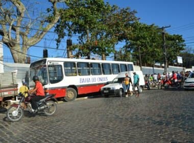 Idoso morre ao pular de ônibus em movimento em Feira de Santana; veículo estava sem freio