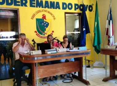 Após polêmica, vereadores aprovam adesão de Manoel Vitorino a Consórcio de Saúde 