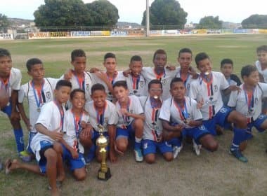 Ipirá: Copa Nordeste de futebol de base premia escolinha abaixo do prometido