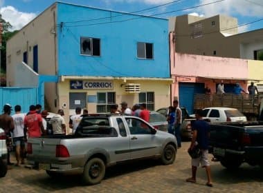 Igrapiúna: Quadrilha faz reféns, rouba cofres e foge com R$ 30 mil