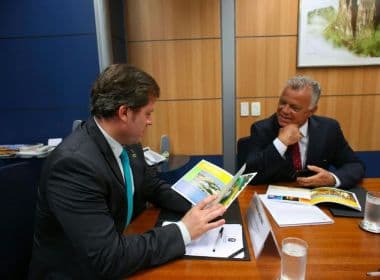 Secretário de Mata de São João se reúne com ministro do Turismo em Brasília