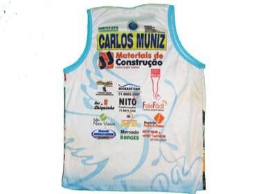 Festa de camisa colorida é estampada com nome de Carlos Muniz; vereador pode responder por propaganda antecipada