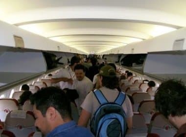 Companhia aérea cobrará taxa opcional para passageiro viajar com assento vazio ao lado