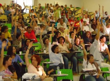 Professores da Ufba decidem pela continuidade da greve