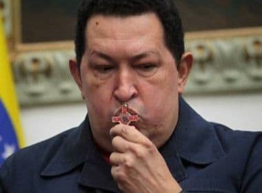 Estado de saúde de Chávez evolui de estável para favorável, diz vice-presidente