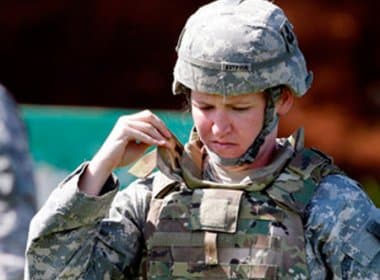 Estados Unidos autorizam mulheres a lutar em frentes de combate