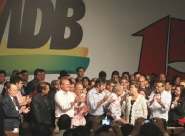 &#039;Vida longa&#039; à aliança PT/PMDB, diz Dilma em convenção