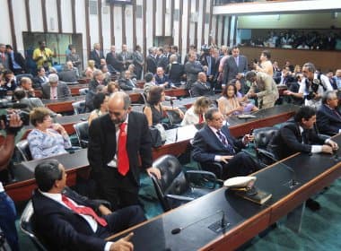Deputados aprovam reajuste para TJ-BA e MP, além de fundo para seca