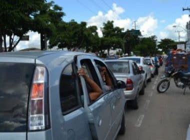 Feira de Santana: taxistas fazem protesto e cobram justiça por morte de colega