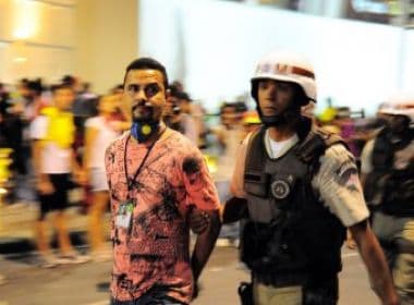 Repórter do Bahia Notícias é preso em manifestação no Iguatemi