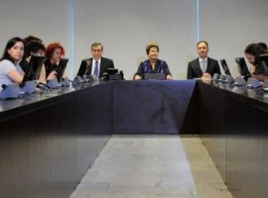 Dilma se reúne em Brasília com representantes do Movimento Passe Livre
