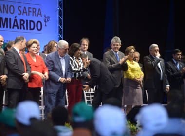 Dilma chega a Salvador para inauguração do Plano Safra do Semiárido
