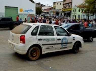 Tremedal: Polícia usa carro da prefeitura