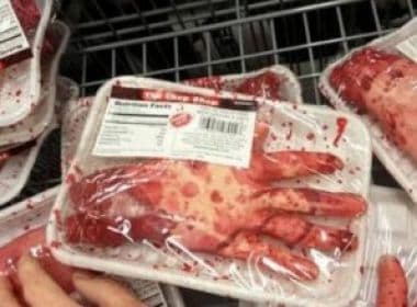 Supermercado norueguês coloca ‘membros humanos’ à venda no Halloween; Entenda