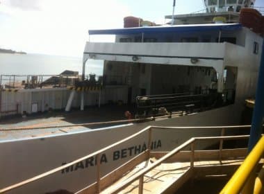Após noite de transtornos e espera de até 4h, ferry funciona com tranquilidade, diz operadora