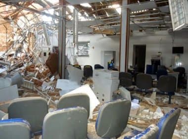 Homens explodem banco em Paratinga