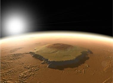 Planeta Marte ficará visível a olho nu na noite desta terça