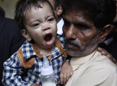 Justiça retira acusação contra bebê do Paquistão