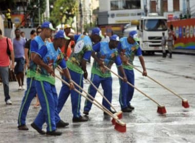 Trabalhadores da limpeza urbana de Salvador estão em negociação da campanha salarial