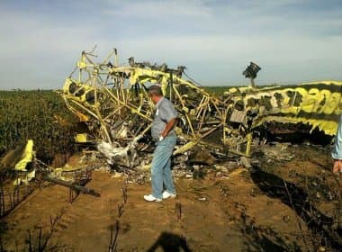 Piloto sobrevive a queda de avião em fazenda de São Desidério