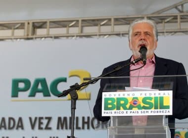 ‘Minha Casa, Minha Dilma’ ganha coro com Jaques Wagner, que referenda Rui Costa