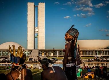 Em Brasília, índios ocupam acessos do Ministério da Justiça