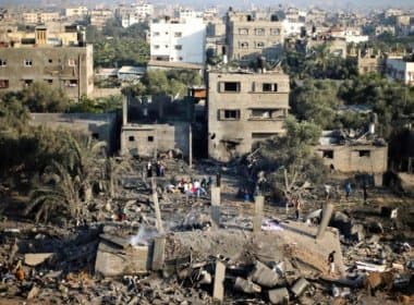 Presidente palestino acusa Israel de cometer genocídio após 160 ataques em uma noite