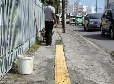 Donos de imóveis reformaram 15 km de calçadas em Salvador após notificação da prefeitura