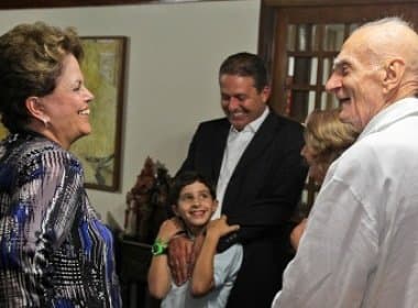 Dilma e Wagner participam de despedida a Ariano Suassuna