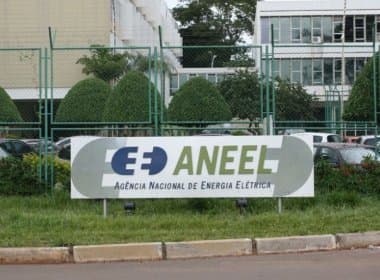 Aneel adia pela 3ª vez pagamento a distribuidoras de energia