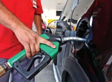 Aumento do preço da gasolina é &#039;possível&#039;, afirma Dilma