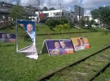 Placas de candidatos são destruídas em Camaçari, afirma oposição