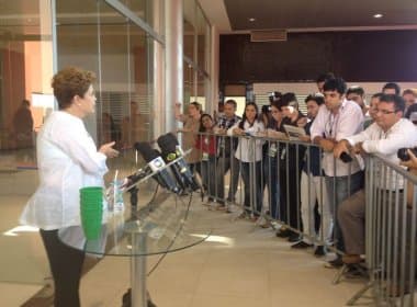 Na Bahia, Dilma diz que recessão técnica é momentânea e que país terá ‘grande recuperação’