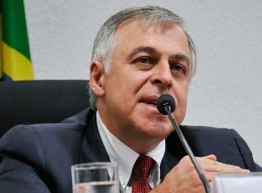 Paulo Roberto Costa disse que se manterá calado em sessão da CPI da Petrobras