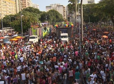 Parada gay modifica trânsito no Centro de Salvador neste domingo