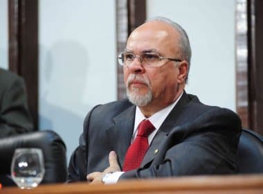 Em depoimento, ex-contadora de doleiro cita relações com Negromonte e negociação com Renan