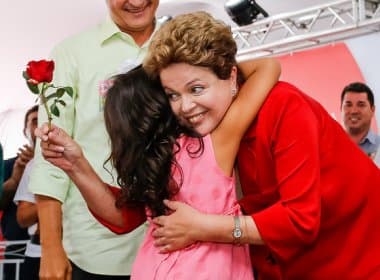 Dilma prega luta contra preconceito em discurso na Bahia