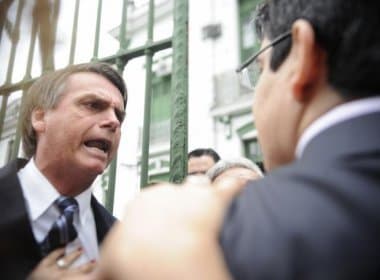 Bolsonaro diz que Aécio esnobou seu apoio