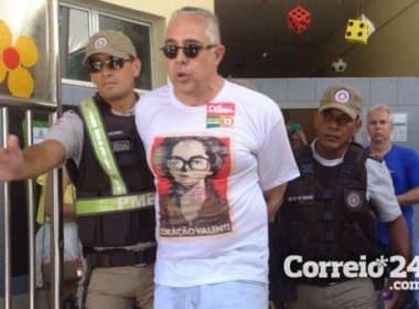Jornalista Nestor Mendes é levado à delegacia por suposta agressão a militante do PSDB
